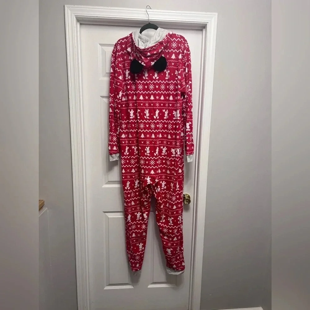 Disney Christmas Holiday Red Mickey Mouse Bodysuit 1 Piece Pjs Pajamas XL unisex - Picture 5 of 7